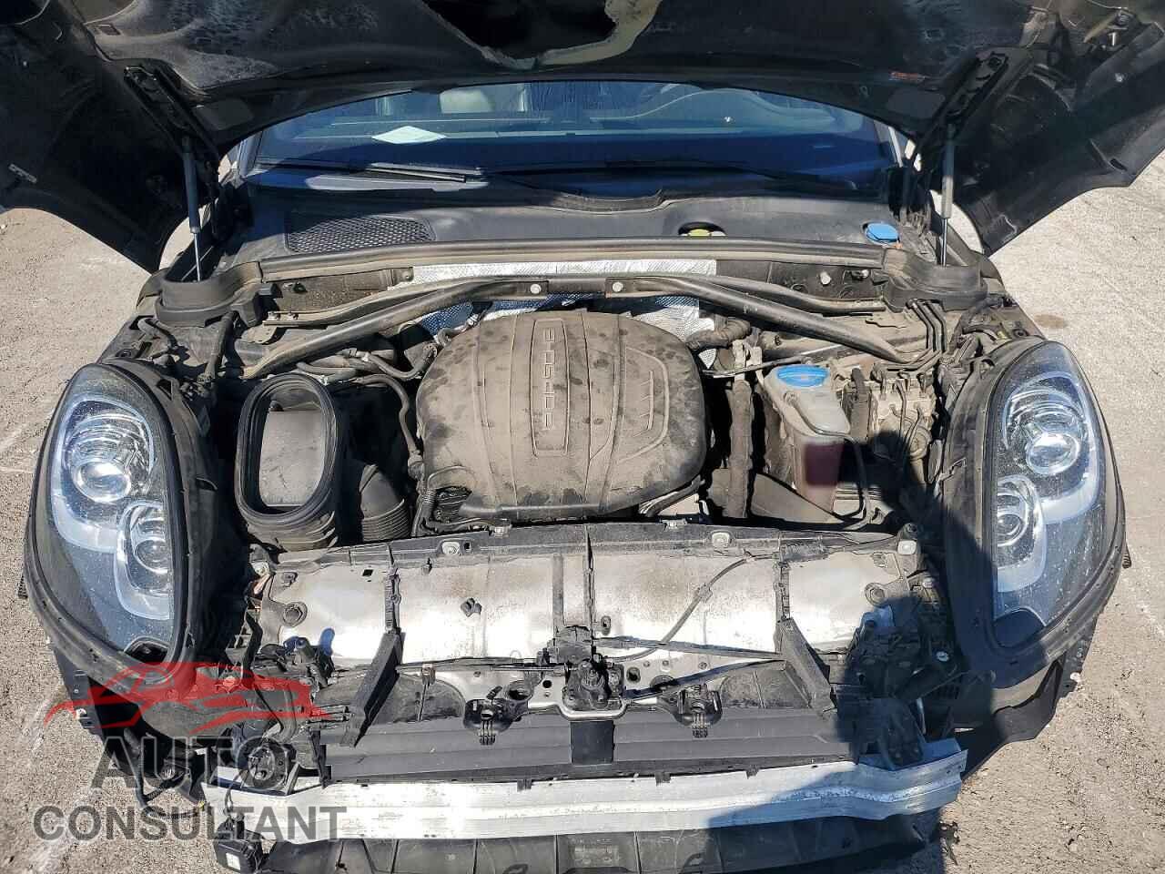 PORSCHE MACAN 2017 - WP1AA2A58HLB05997
