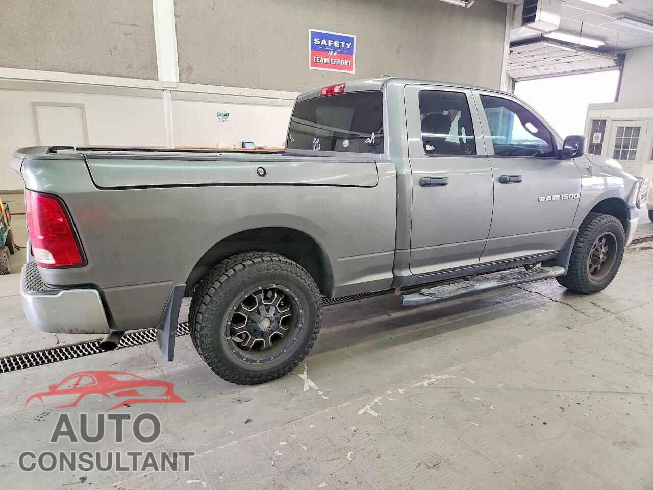 DODGE RAM 1500 2012 - 1C6RD7FPXCS232856