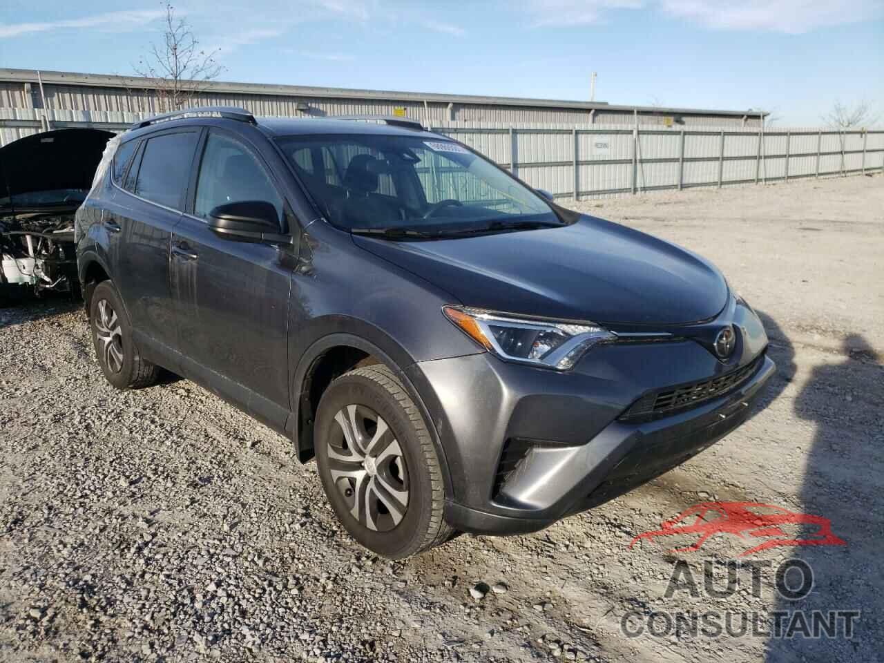 TOYOTA RAV4 2017 - JTMBFREV1HJ154514