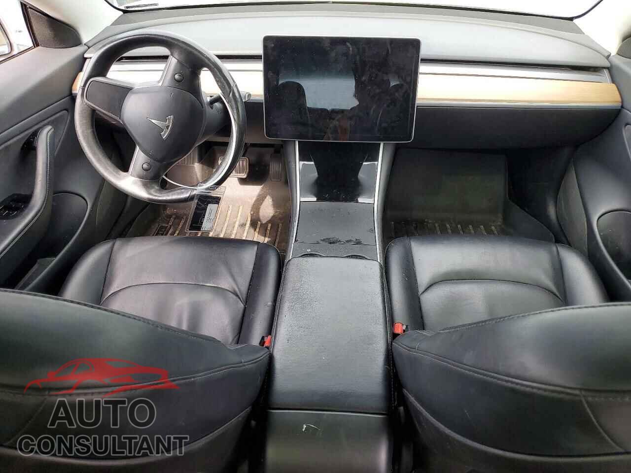 TESLA MODEL 3 2018 - 5YJ3E1EA3JF009722