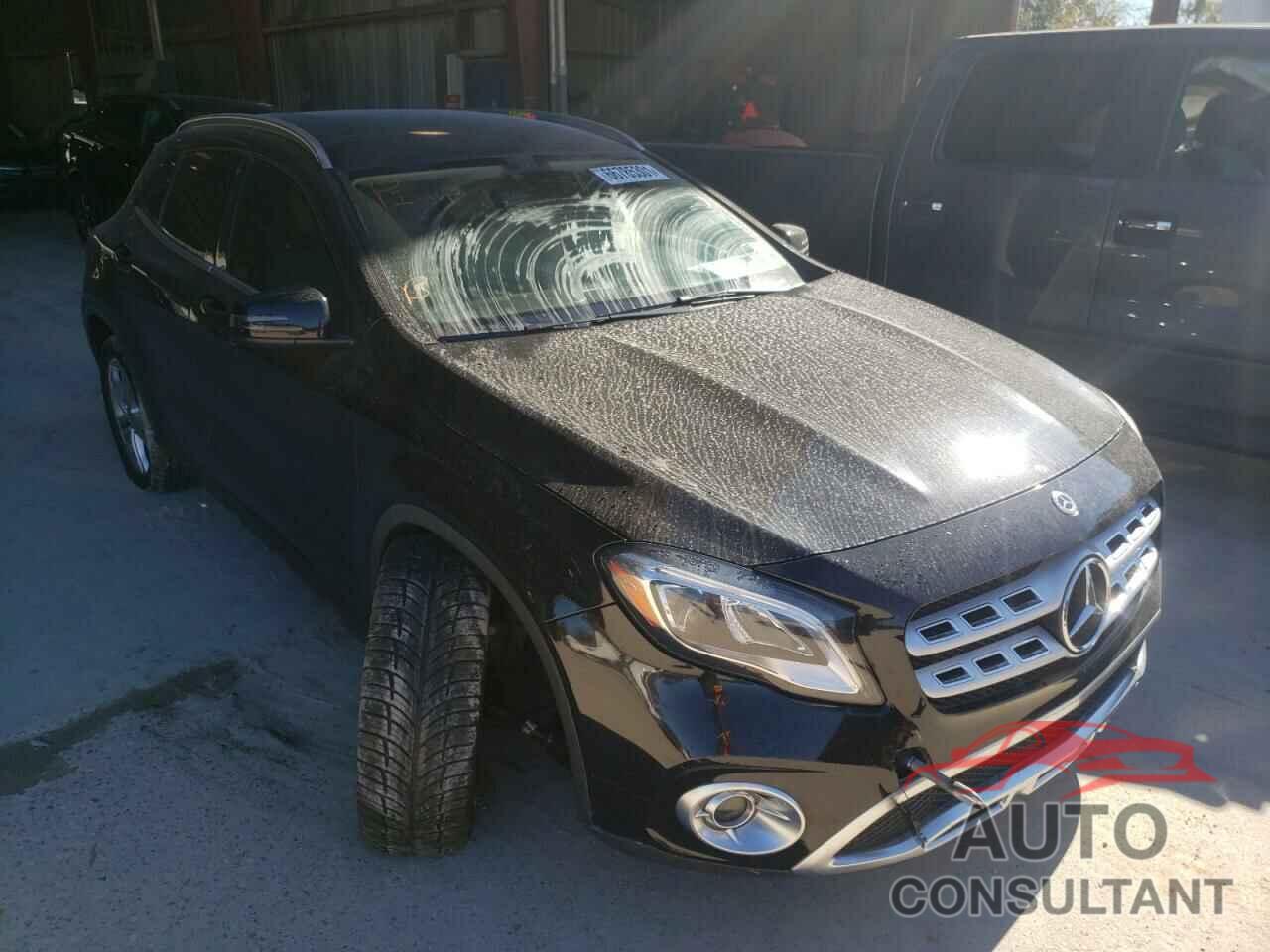 MERCEDES-BENZ GLA-CLASS 2019 - WDCTG4EB7KU002926