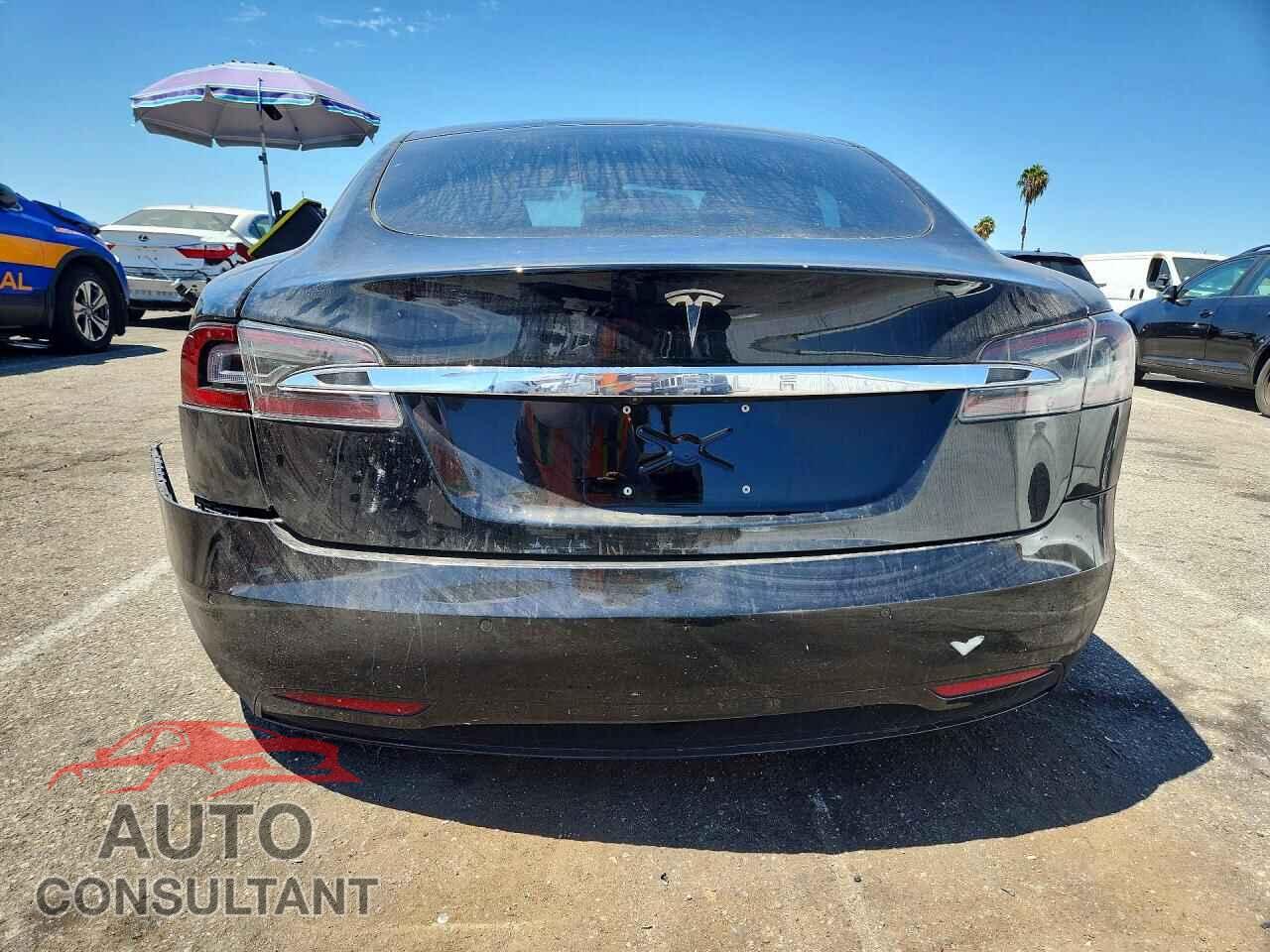 TESLA MODEL S 2017 - 5YJSA1E22HF180570