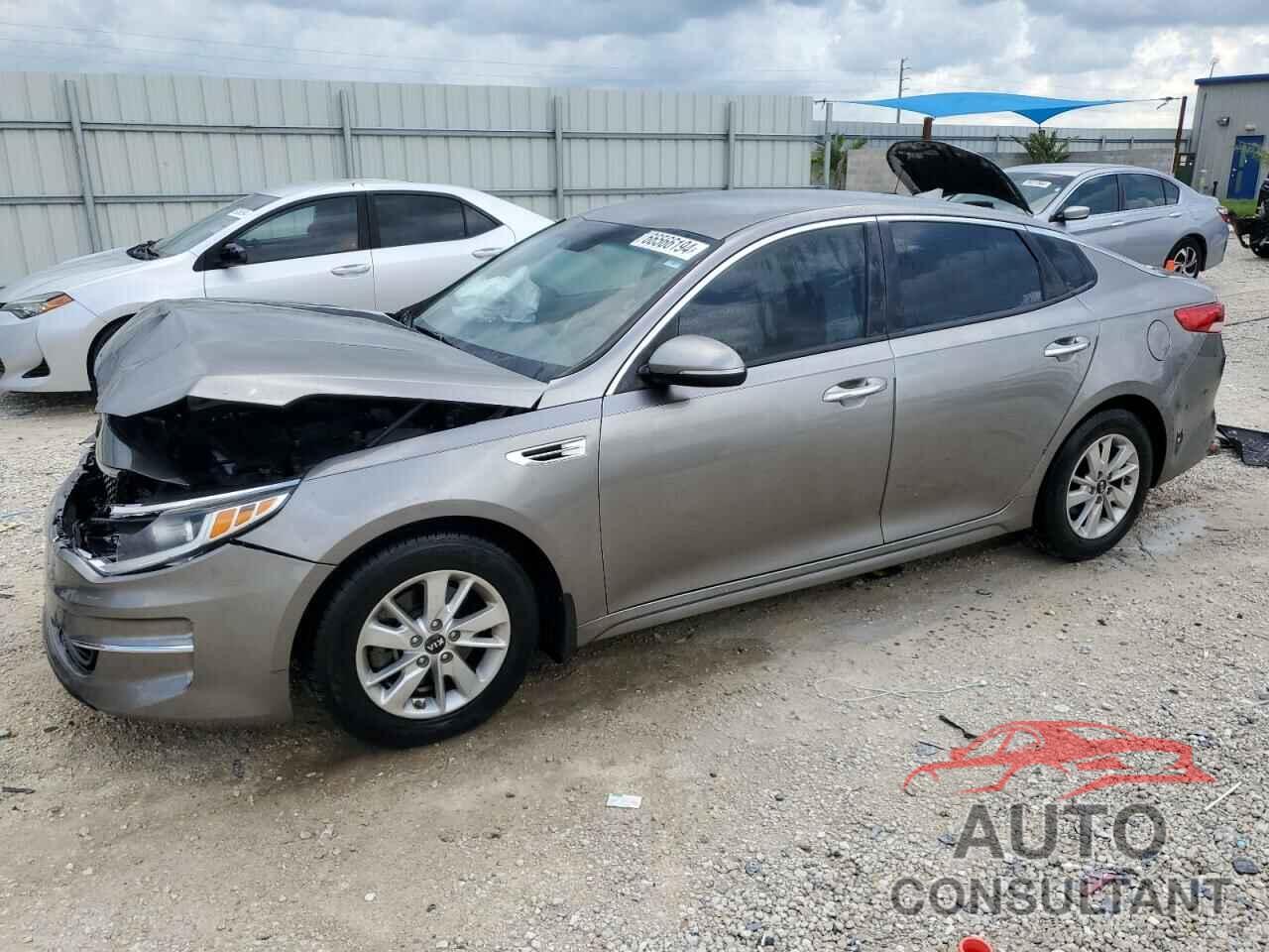 KIA OPTIMA 2018 - 5XXGT4L33JG229159