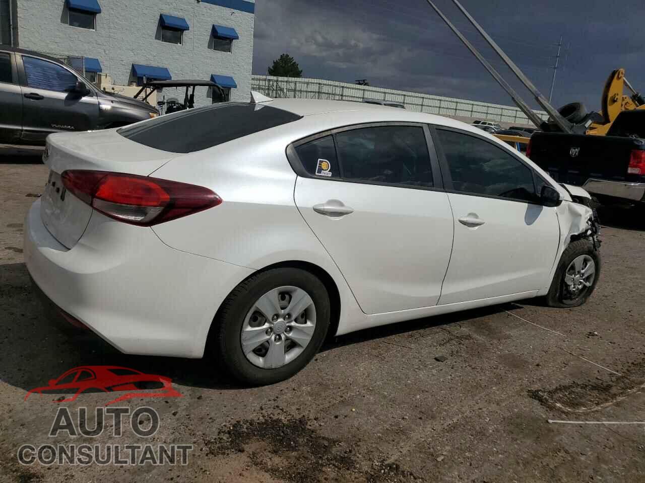 KIA FORTE 2017 - 3KPFL4A71HE066516