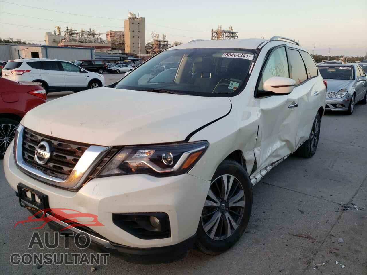 NISSAN PATHFINDER 2017 - 5N1DR2MN9HC690572