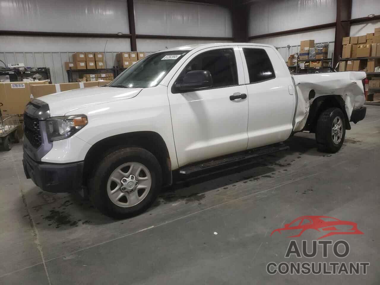 TOYOTA TUNDRA 2019 - 5TFUM5F1XKX083627
