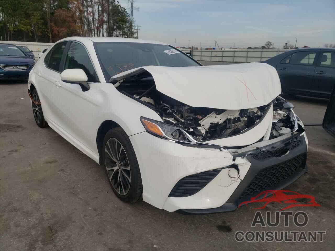 TOYOTA CAMRY 2020 - 4T1G11AK4LU501175