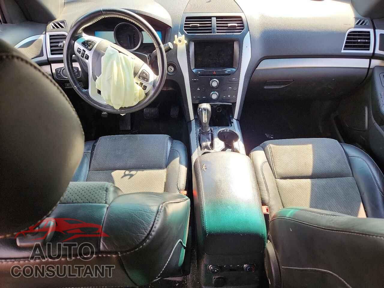 FORD EXPLORER 2015 - 1FM5K7D87FGA58546