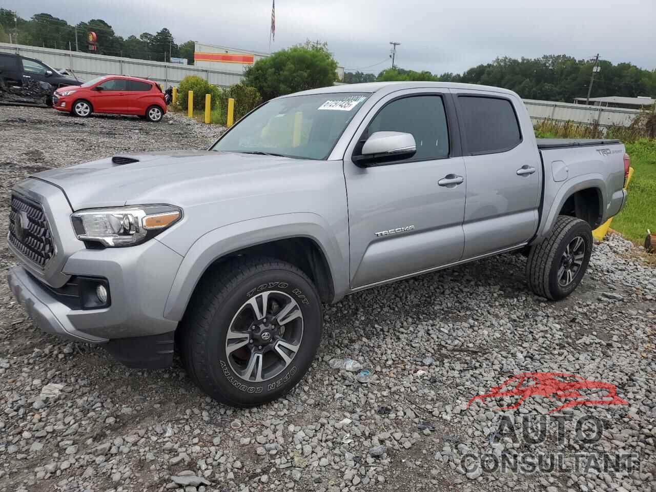 TOYOTA TACOMA 2018 - 5TFAZ5CN4JX069863