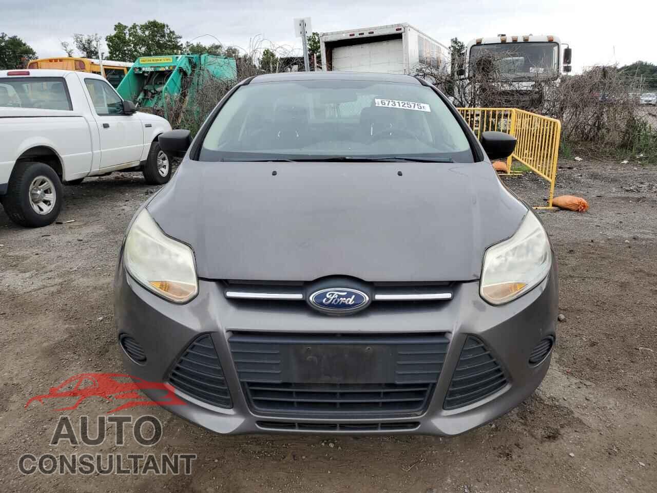 FORD FOCUS 2012 - 1FAHP3E24CL244611