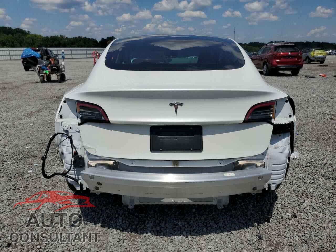 TESLA MODEL 3 2021 - 5YJ3E1EA2MF020926