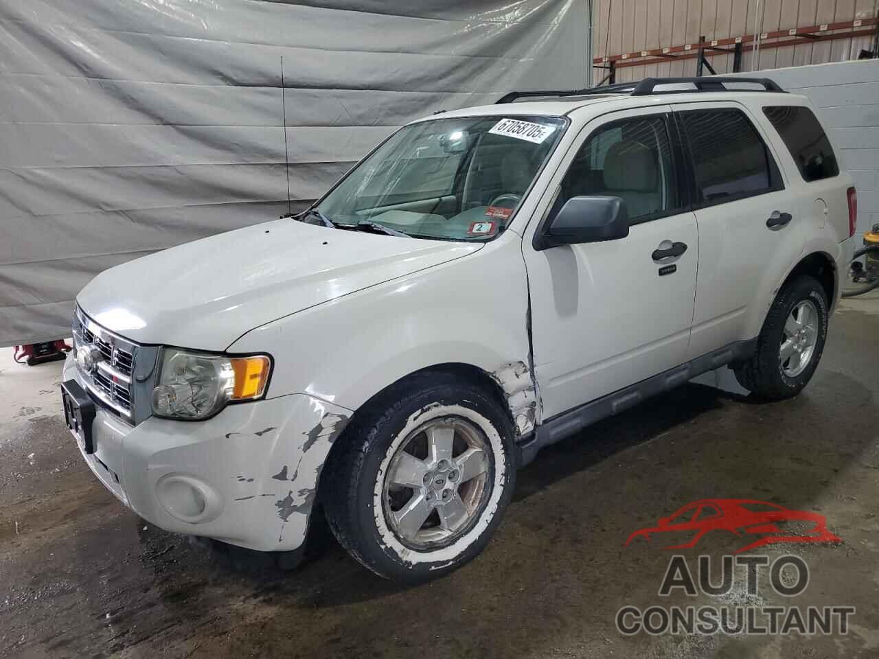FORD ESCAPE 2010 - 1FMCU9D72AKD36585