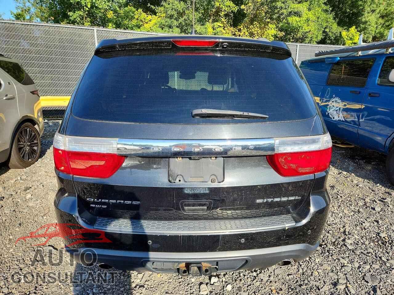 DODGE DURANGO 2012 - 1C4SDJET4CC205037