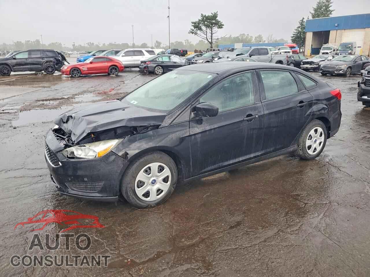 FORD FOCUS 2017 - 1FADP3E20HL302719