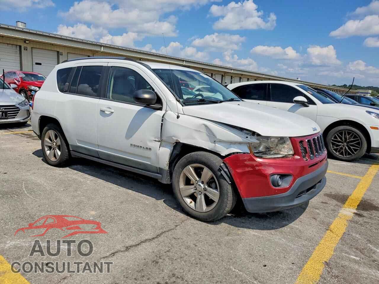 JEEP COMPASS 2011 - 1J4NF1FB1BD180193
