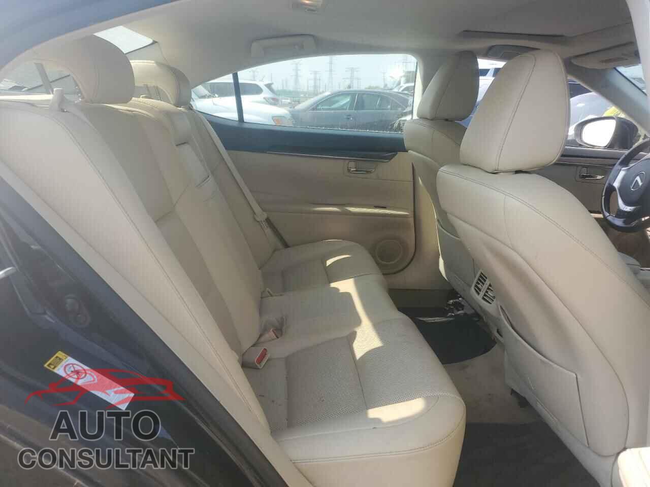 LEXUS ES350 2015 - JTHBK1GG0F2175646
