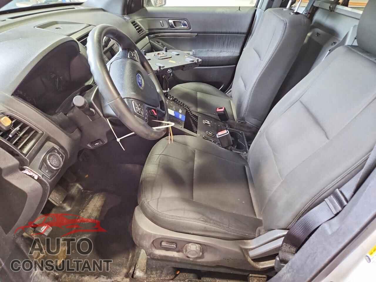 FORD EXPLORER 2017 - 1FM5K8AR3HGE30258