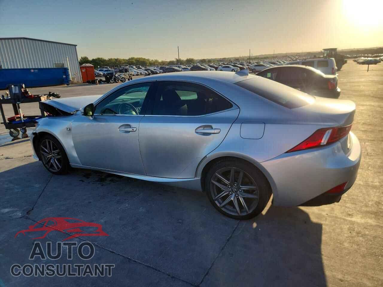 LEXUS IS 2015 - JTHBF1D26F5059136
