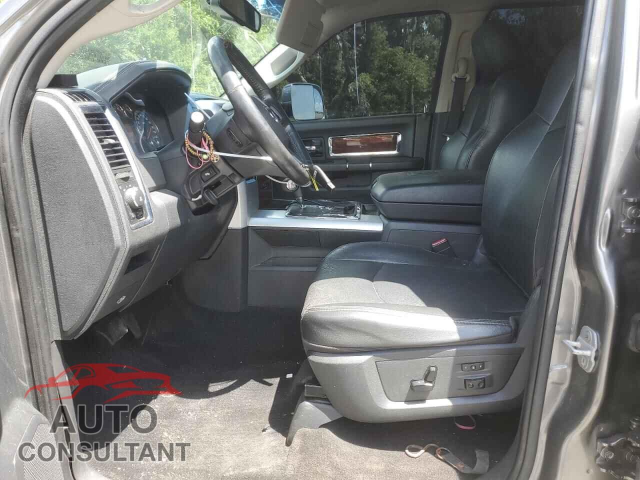 DODGE RAM 1500 2012 - 1C6RD7NT8CS229694