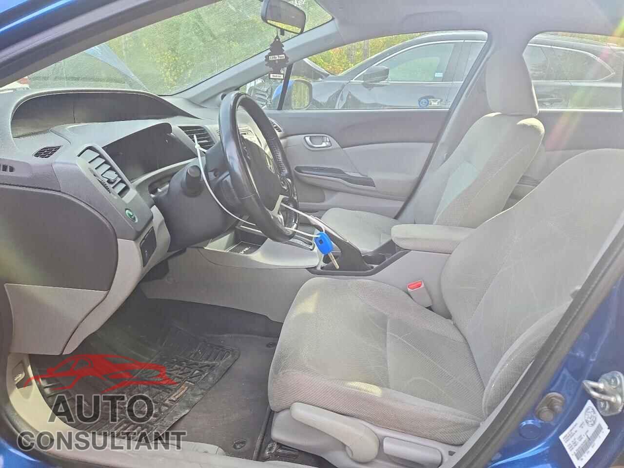 HONDA CIVIC 2012 - 2HGFB2F53CH000515