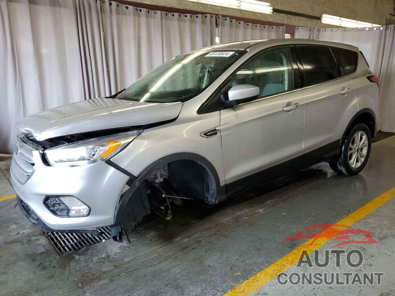 FORD ESCAPE 2019 - 1FMCU0GDXKUB13245