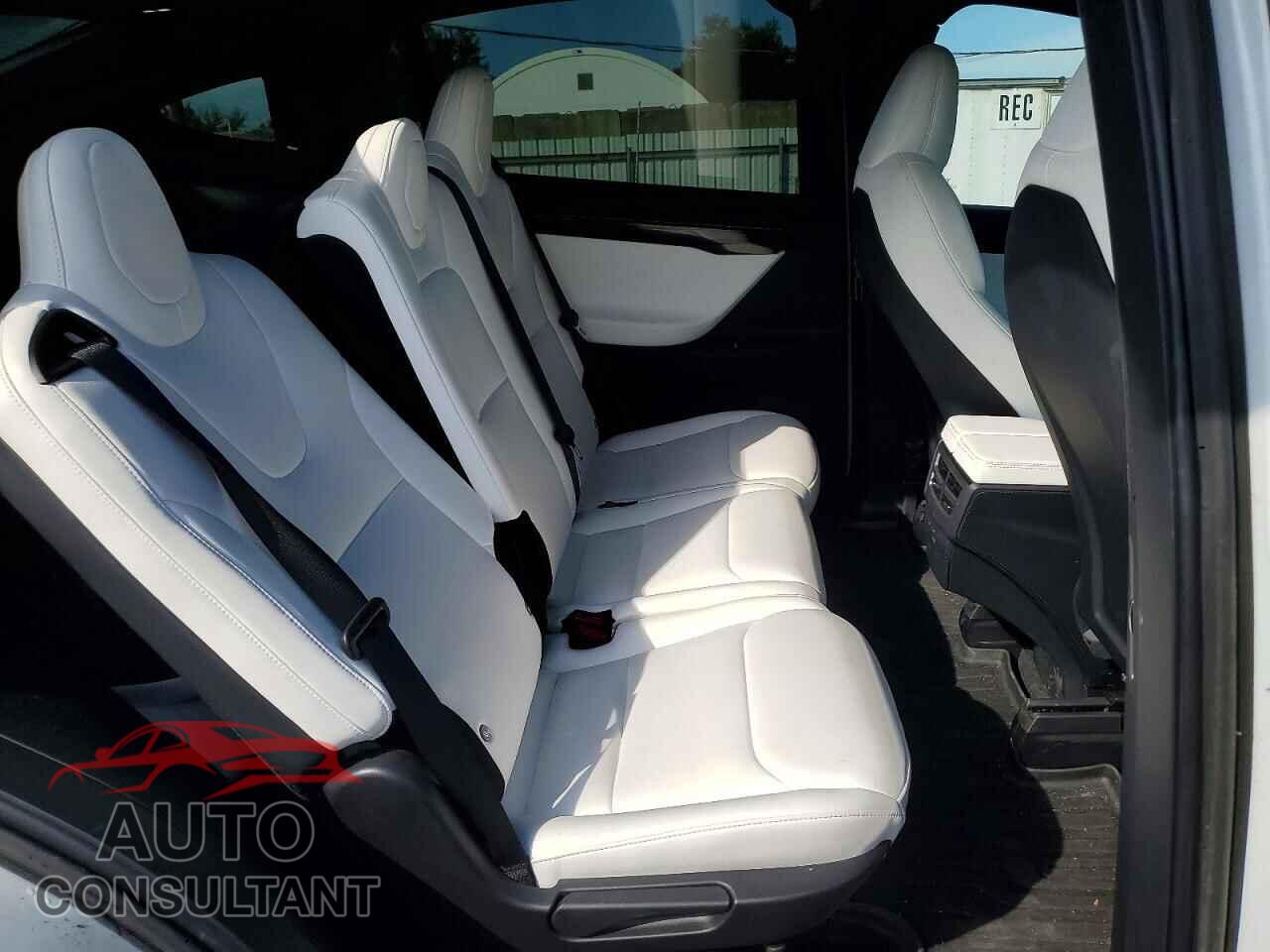 TESLA MODEL X 2021 - 5YJXCAE28MF319644