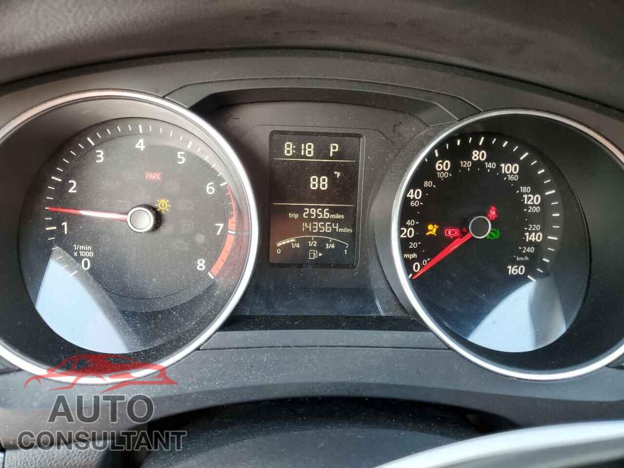 VOLKSWAGEN JETTA 2017 - 3VW2B7AJ6HM328225