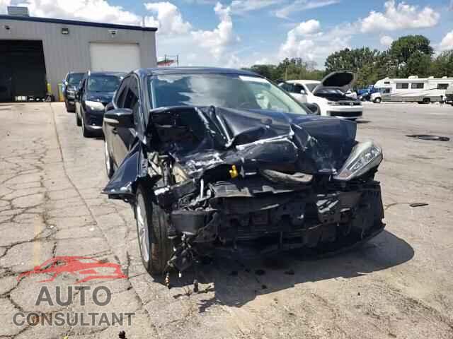 FORD FOCUS 2015 - 1FADP3N21FL324435