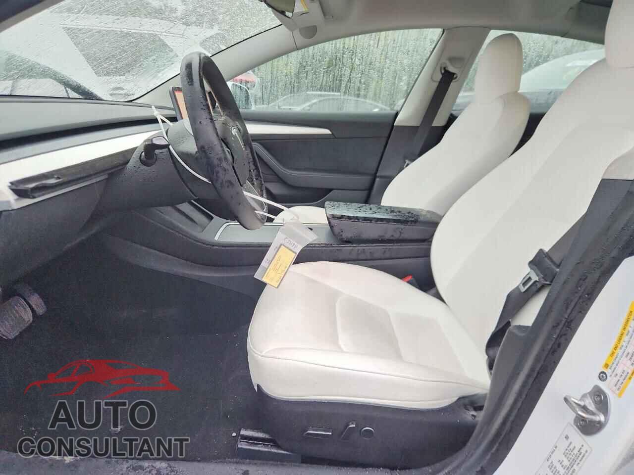 TESLA MODEL 3 2022 - 5YJ3E1EB2NF167029