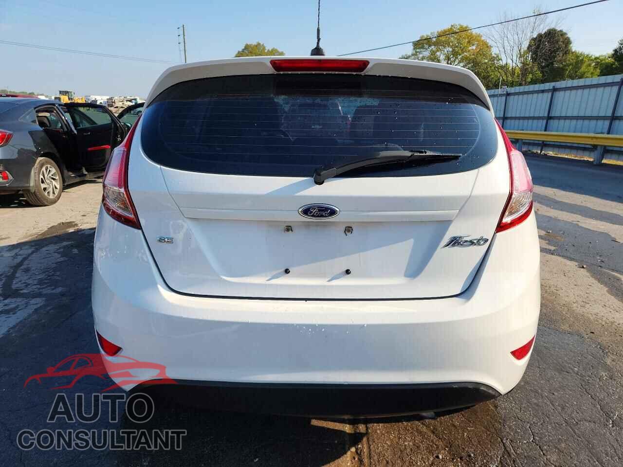 FORD FIESTA 2015 - 3FADP4EJ2FM111490