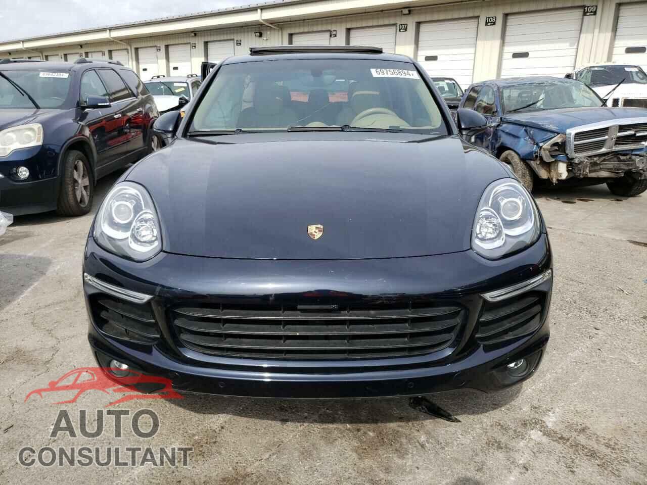 PORSCHE CAYENNE 2016 - WP1AA2A25GLA02427
