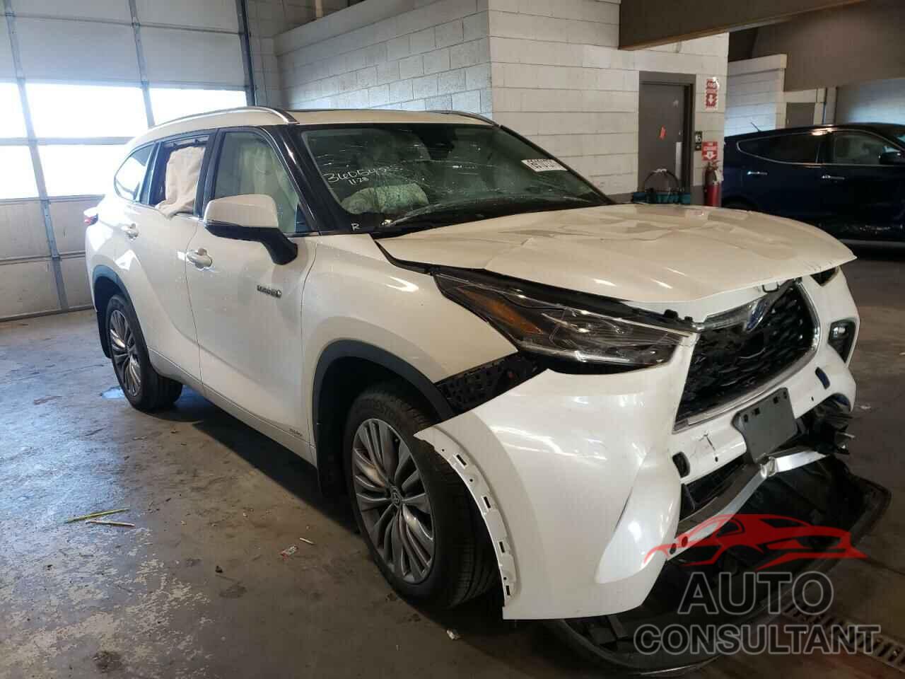 TOYOTA HIGHLANDER 2020 - 5TDEBRCH4LS000400