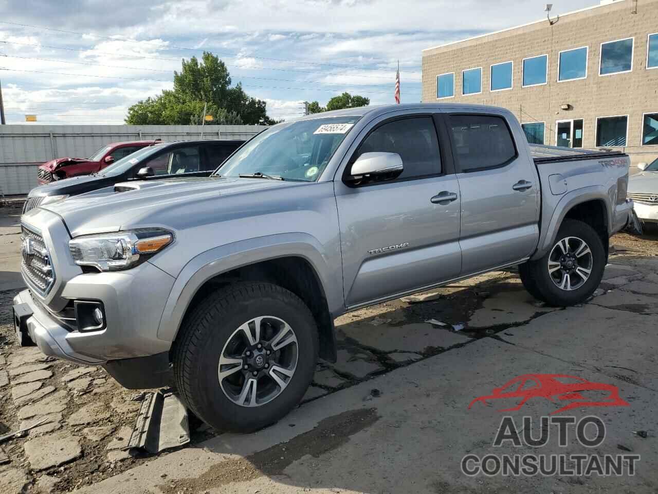 TOYOTA TACOMA 2016 - 5TFCZ5AN6GX027487