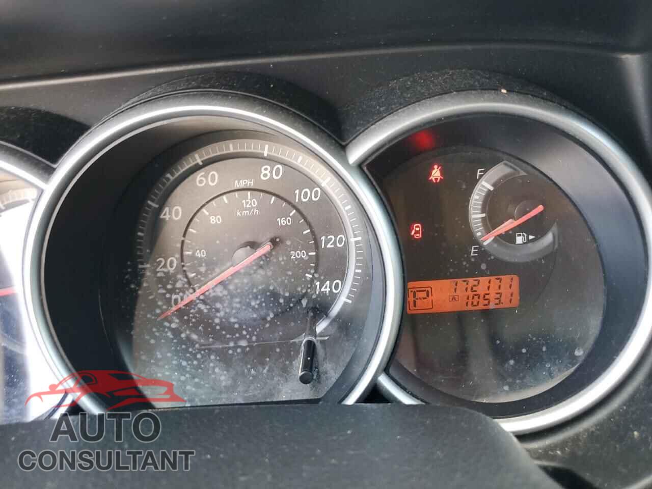 NISSAN VERSA 2011 - 3N1BC1AP9BL478573