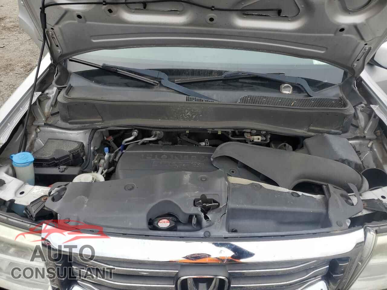 HONDA PILOT 2015 - 5FNYF4H53FB050099