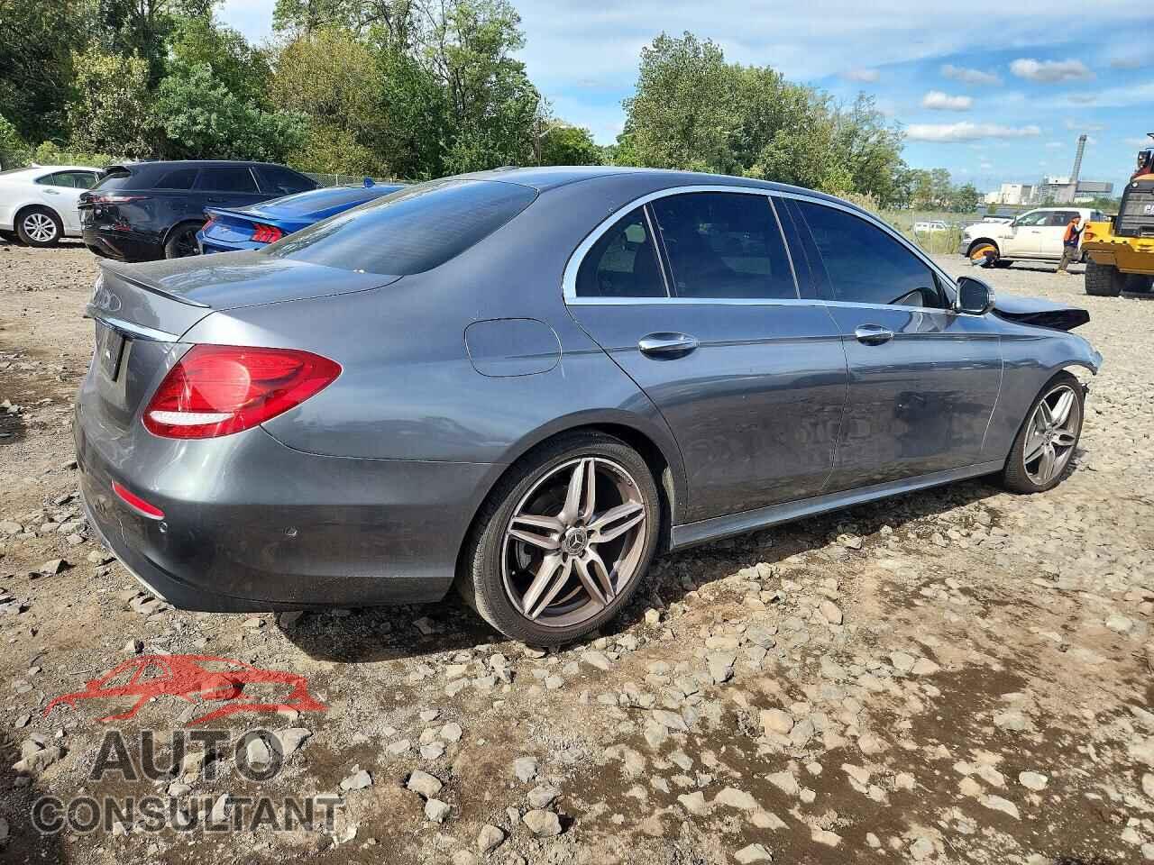 MERCEDES-BENZ E-CLASS 2018 - WDDZF4JB8JA345839