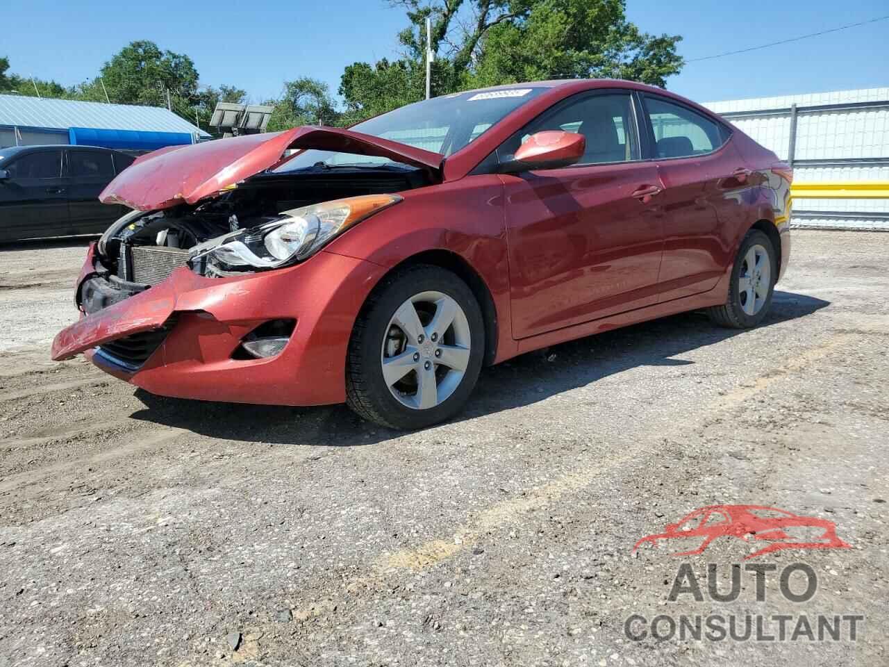 HYUNDAI ELANTRA 2013 - KMHDH4AE8DU750655