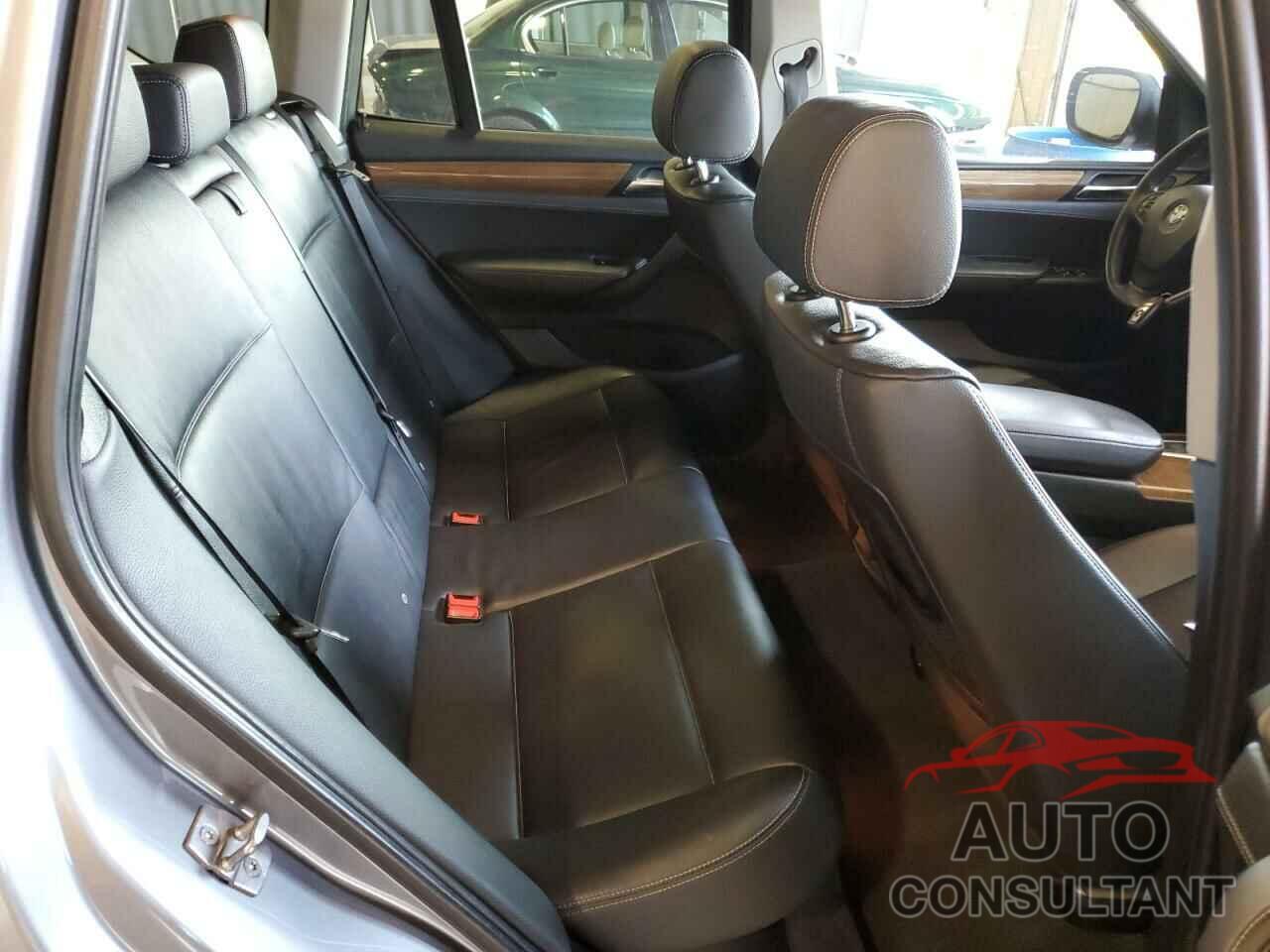 BMW X3 2011 - 5UXWX5C54BL700176