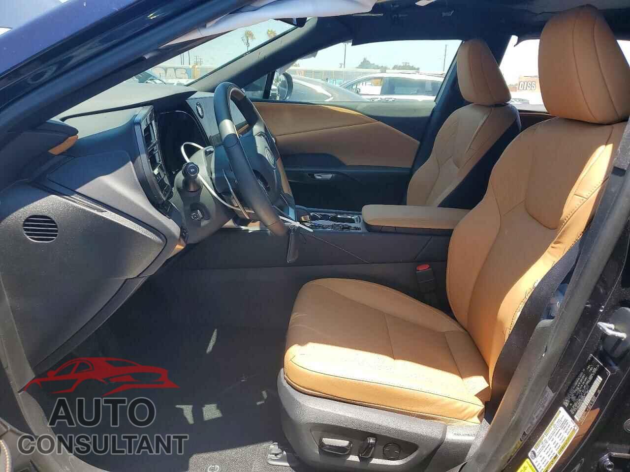 LEXUS UNKNOWN 2025 - 2T2BBMCA9SC092910