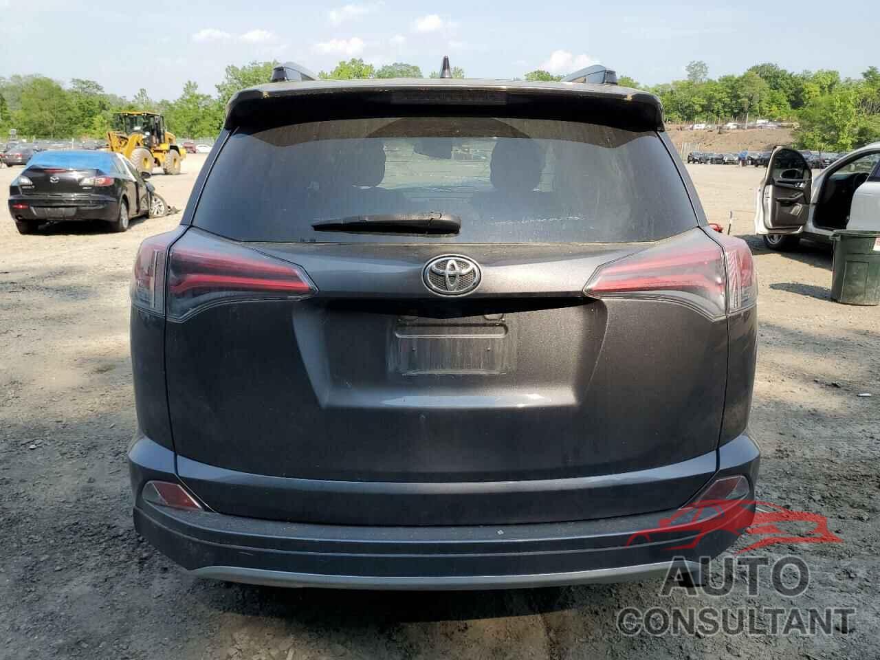 TOYOTA RAV4 2017 - JTMRFREV8HJ129074