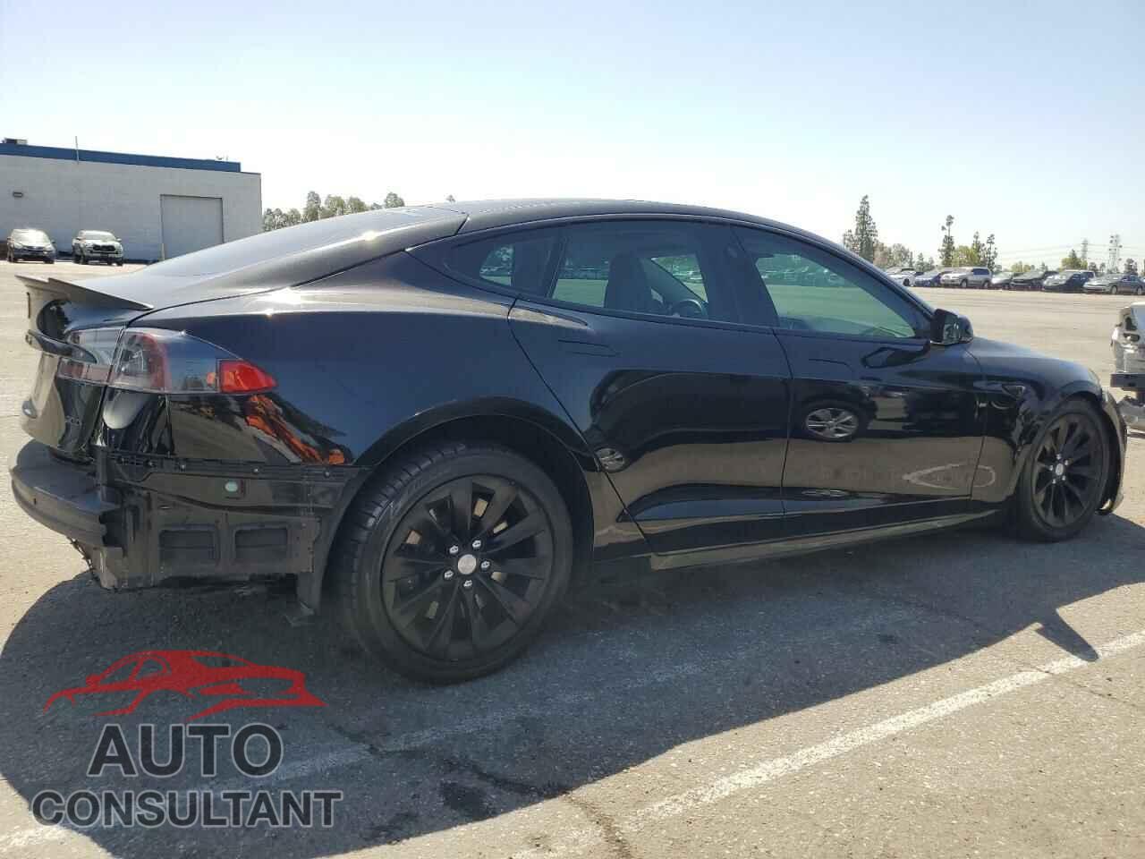 TESLA MODEL S 2017 - 5YJSA1E28HF190858