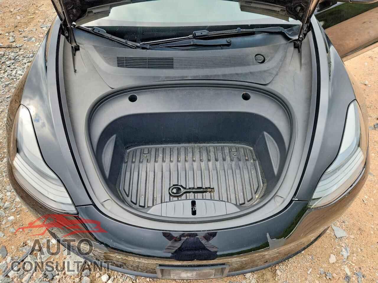 TESLA MODEL 3 2022 - 5YJ3E1EA5NF190098