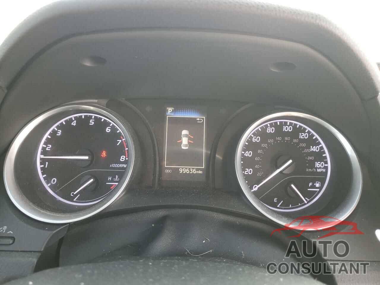 TOYOTA CAMRY 2018 - 4T1B11HK2JU081381