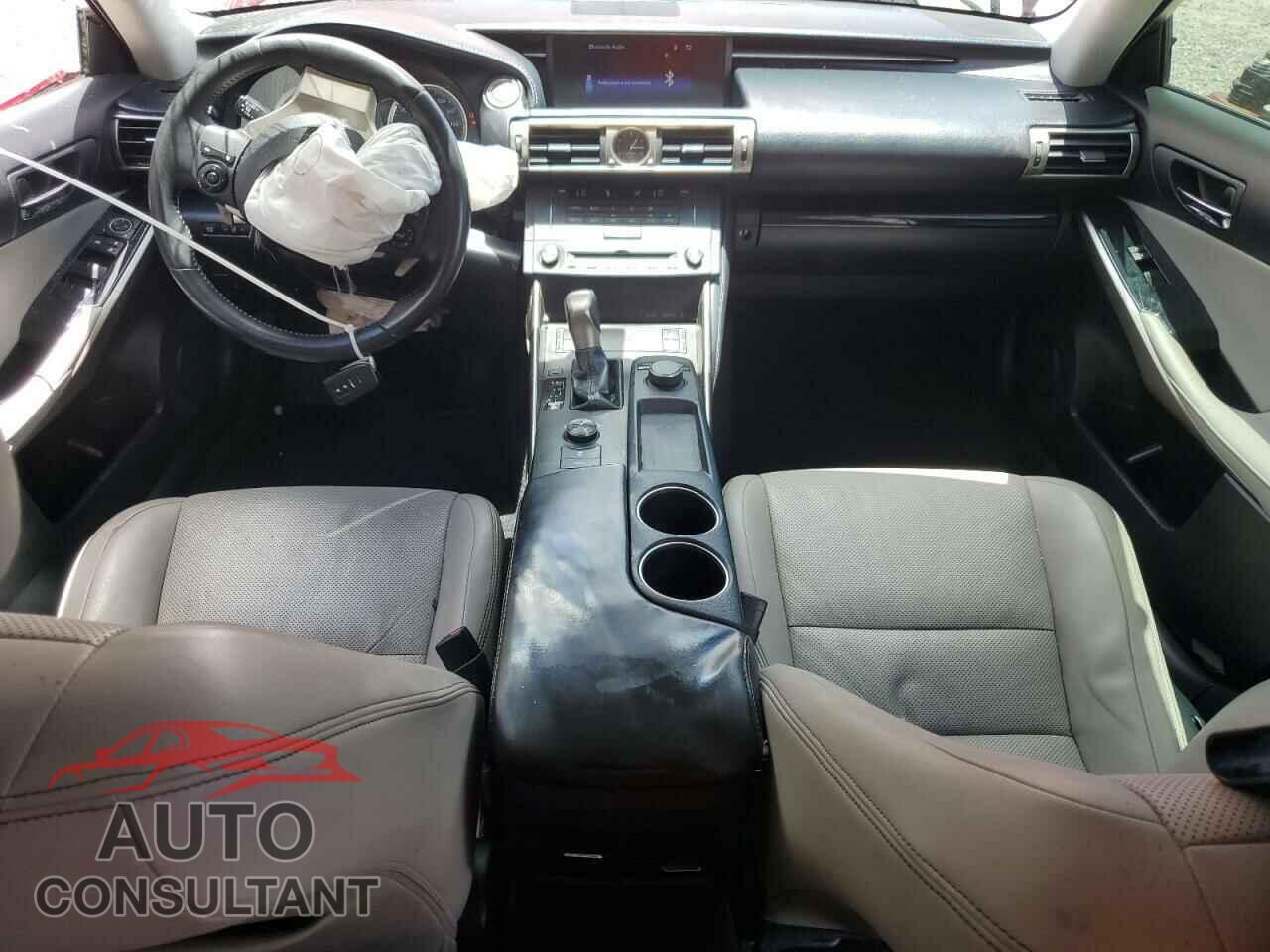 LEXUS IS 2015 - JTHBF1D25F5054719