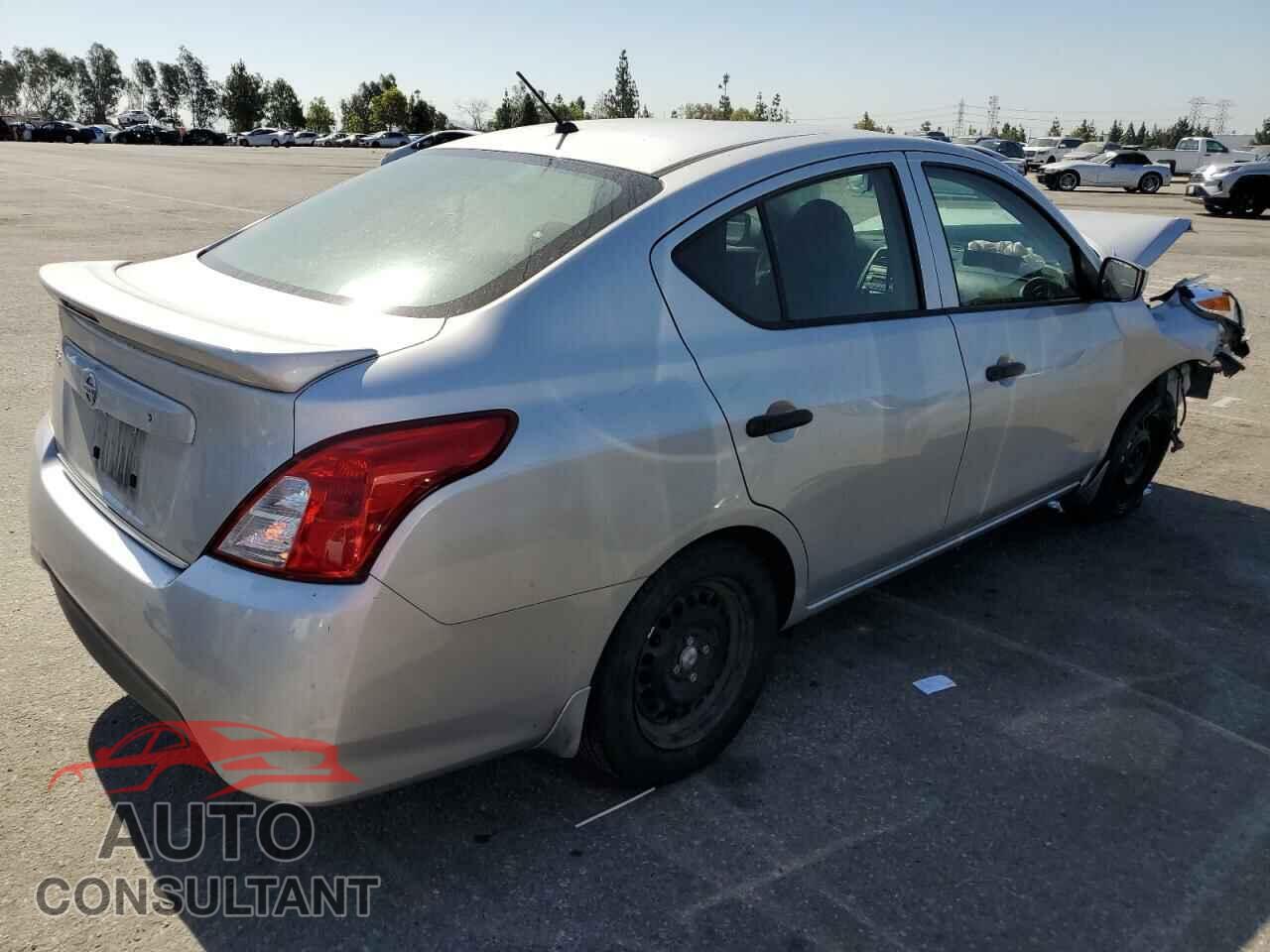 NISSAN VERSA 2017 - 3N1CN7AP3HL850855