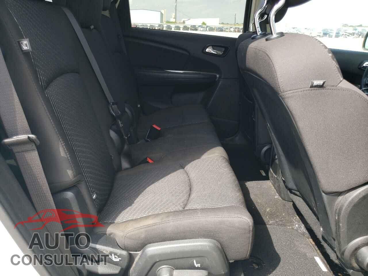 DODGE JOURNEY 2017 - 3C4PDCBG2HT571485