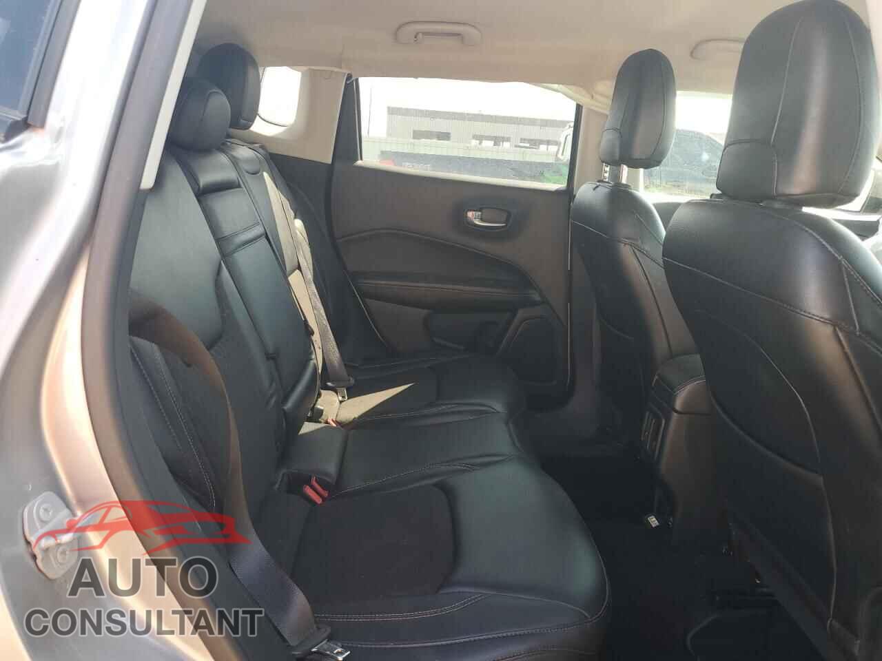 JEEP COMPASS 2017 - 3C4NJDBB8HT654056