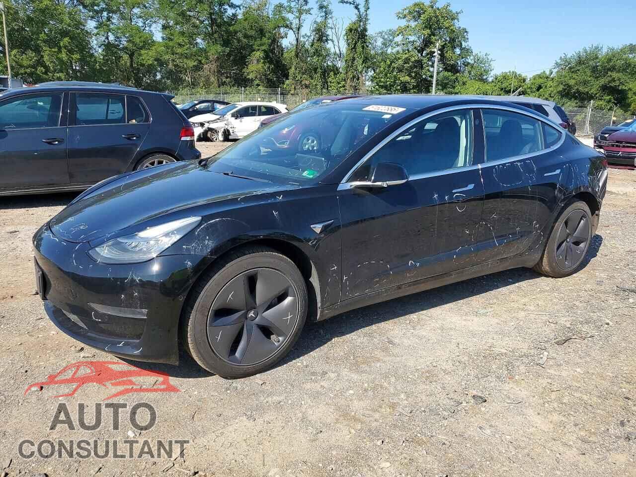 TESLA MODEL 3 2018 - 5YJ3E1EB0JF054075