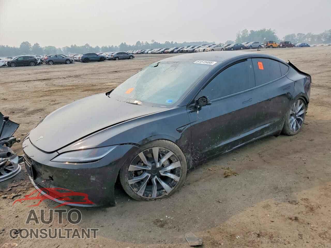 TESLA MODEL 3 2024 - 5YJ3E1EB3RF736394