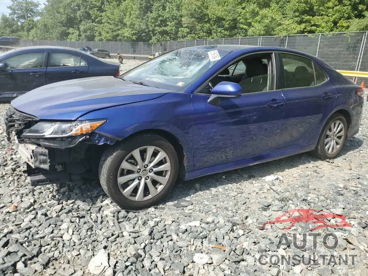 TOYOTA CAMRY 2018 - JTNB11HK4J3013136